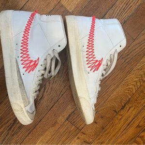 Nike Kids Sneakers White with Red Accents